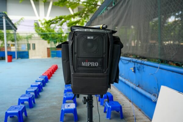 專業MIPRO擴音機：尊博科技（JUMBO）公司員工趣味競賽活動，由熊麻吉活動團隊親自規劃、設計、帶領（台南應用科技大學）