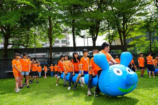 老少咸宜的毛毛蟲趣味競賽：台灣水彈活動場地唯一提供免費團康活動及趣味競賽商家（台南長頸鹿美語歸仁分校多元水彈戶外教學）