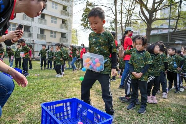 扭腰擺臀趣味競賽（幼兒園）