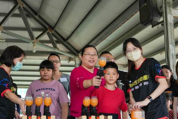 水彈定靶射擊體驗（開放自行參加）：穗高科技家庭日團康遊戲趣味競賽活動，由熊麻吉活動團隊提供道具設備租借、設計規劃、活動帶領服務