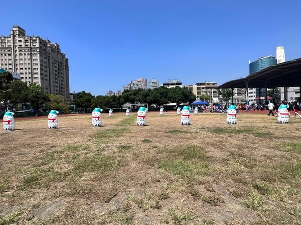 校慶活動、公司家庭日、政府機關團體團康活動及趣味競賽規劃設計與帶領，交由全台最優質與專業活動商家，熊麻吉活動團隊全程到場服務