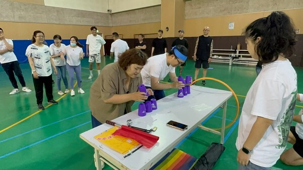 眼明手快團康遊戲（統富不動產於北區運動中心）