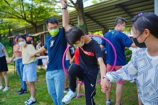 穿越時空團康遊戲（運錩鋼鐵公司家庭日）