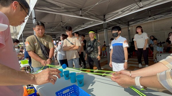 兩人培養默契之歡樂團康遊戲