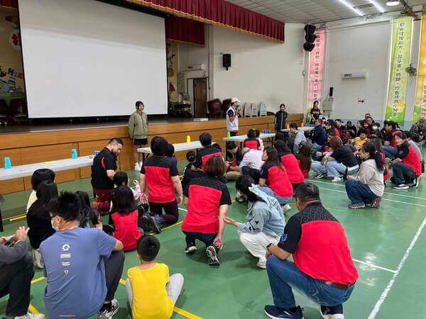 海東國小家長會舉辦之親子團康趣味競賽活動