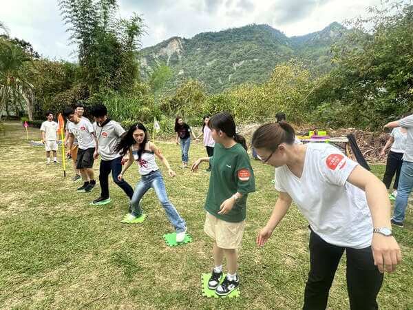 步步為營趣味競賽：考驗團隊默契與合作之活動