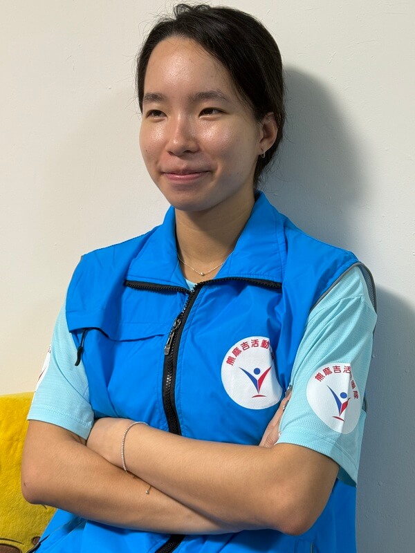 熊麻吉活動團隊第二代新隊服及無袖外套（馬甲背心）