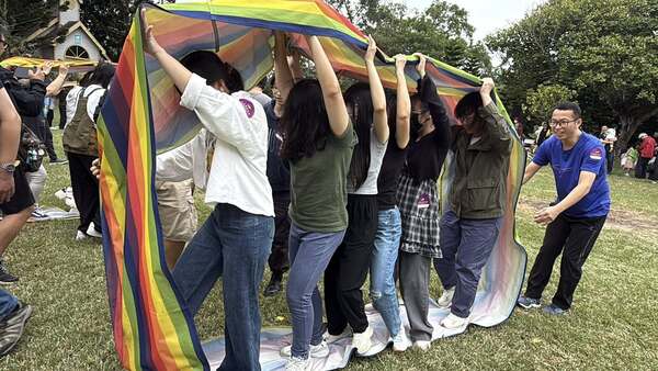 設備不在於大小!在於帶領商家是否具備專業與經驗(程曦資訊公司家庭日活動) 設備不在於大小!在於帶領商家是否具備專業與經驗(程曦資訊公司家庭日活動)