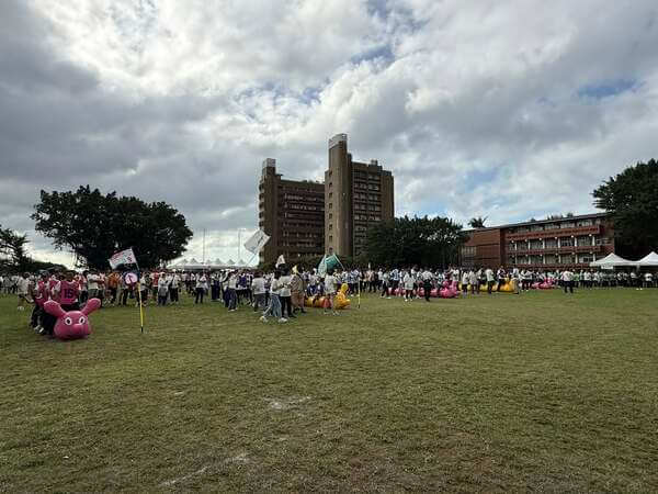最精彩刺激與壯觀的陸上行舟（毛毛蟲）趣味競賽