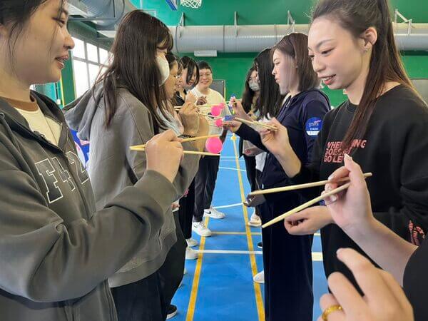 屏氣凝神團康遊戲:培養團隊合作與信賴之活動 屏氣凝神團康遊戲:培養團隊合作與信賴之活動