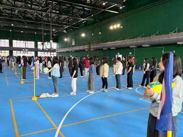 一次十二組同時競賽就是夠酷~翻山越嶺團康競賽(資誠聯合會計師事務所) 一次十二組同時競賽就是夠酷~翻山越嶺團康競賽(資誠聯合會計師事務所)