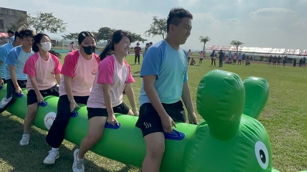 全台唯一毛毛蟲設備客製化生產之商家 全台唯一毛毛蟲設備客製化生產之商家