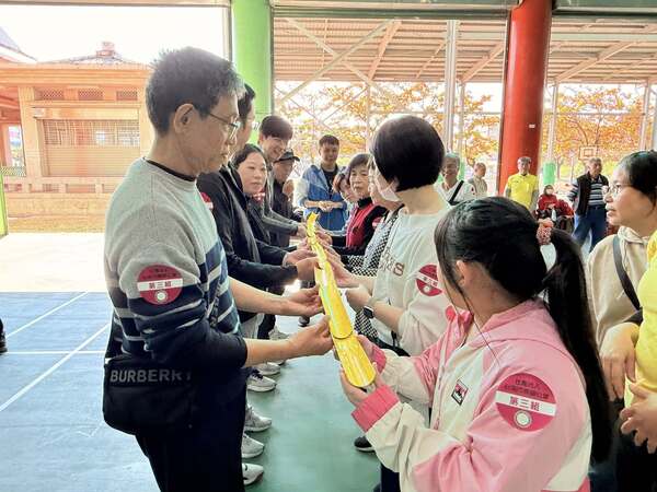 移動城堡趣味競賽：如同萬里長城般壯觀