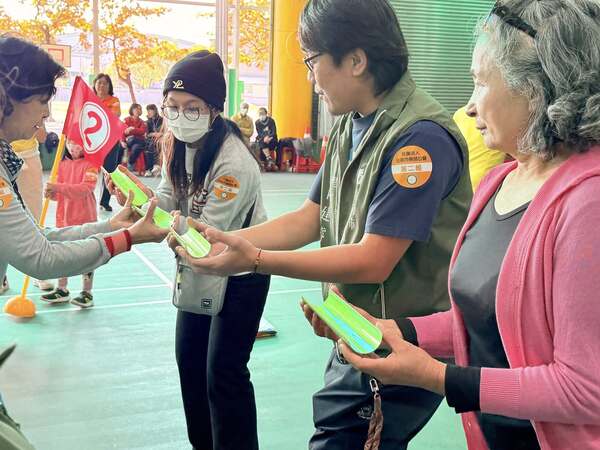 移動城堡趣味競賽：適合各年齡之遊戲