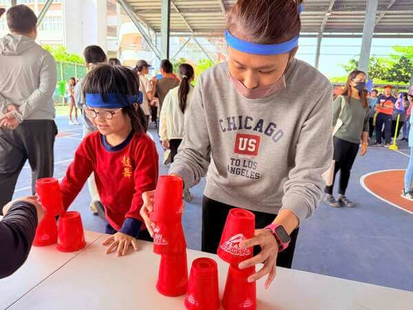 眼明手快團康競賽活動：訓練與考驗個人反應與手之協調性